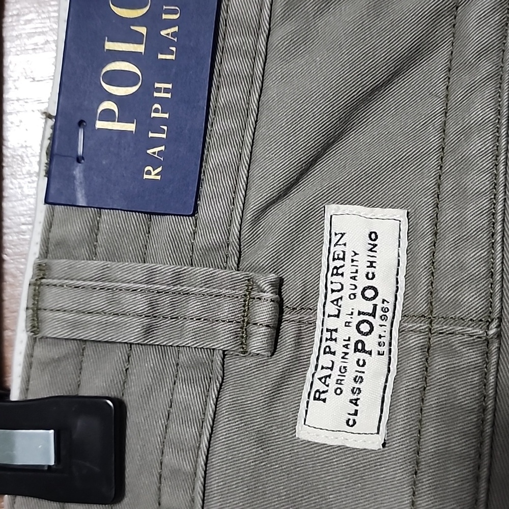 Polo by Ralph Lauren Men's Light Gray Cargo Shorts - Picture 3 of 6